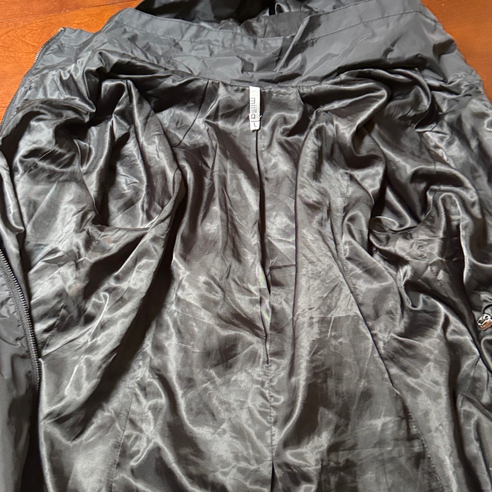 Miilla Windbreaker Color Anthrazit Water Resistent Women’s Size L Like New - Picture 9 of 10